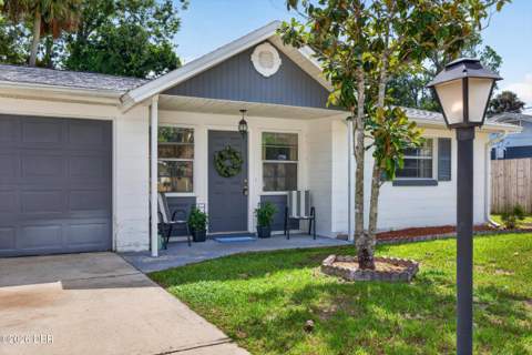 5103 Taylor Avenue, Port Orange FL - photo 9 of 38