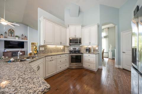 41 Ludlow Lane, Palm Coast FL - photo 6 of 43