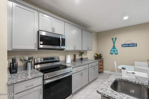 123 Oceans Circle, Daytona Beach Shores FL - photo 11 of 38