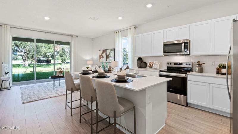 3 bedroom Townhouse at 1688 Sugarwood Loop, Not on the List, DeLand — photo 3