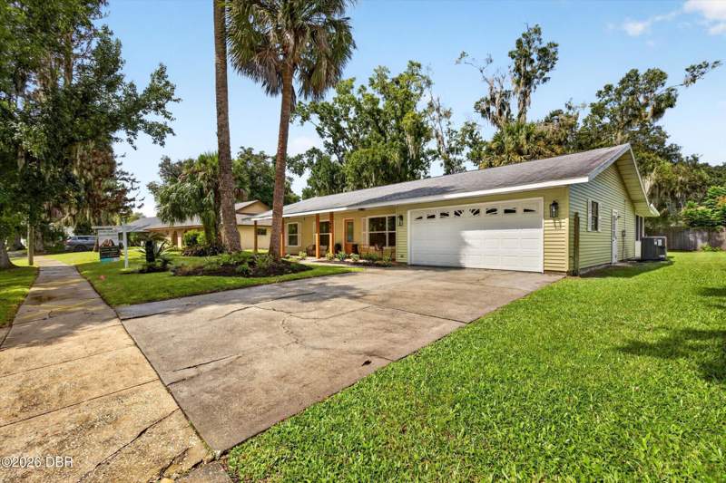 3 bedroom Single Family Residence at 485 Merrimac Drive, The Woods, Port Orange — photo 3