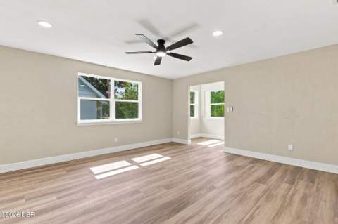 256 Laws Lane, Ormond Beach FL - photo 13 of 33