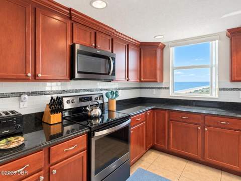 2071 S Atlantic Avenue #1105, Daytona Beach Shores FL - photo 9 of 38