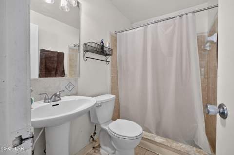 295 Tracy Avenue, Holly Hill FL - photo 19 of 31