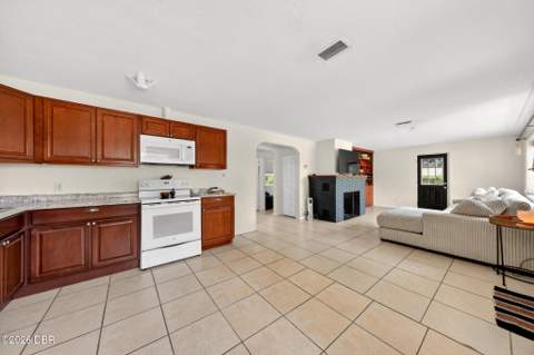 71 Fairview Avenue #A & B, Ormond Beach FL - photo 11 of 61