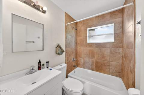 71 Fairview Avenue #A & B, Ormond Beach FL - photo 16 of 61