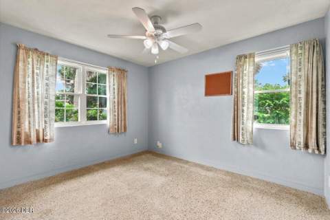 1002 Thunderbird Drive, Daytona Beach FL - photo 11 of 20