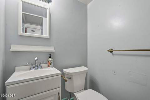 1002 Thunderbird Drive, Daytona Beach FL - photo 9 of 20