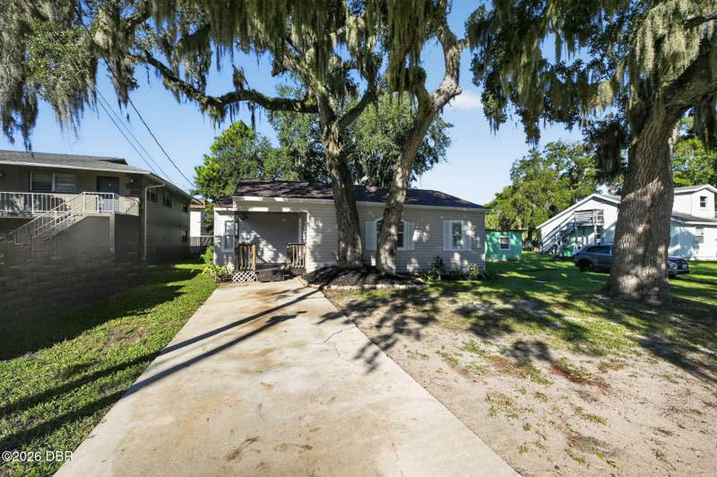 2 bedroom Single Family Residence at 846 State Avenue, Palm Park, Holly Hill — photo 2