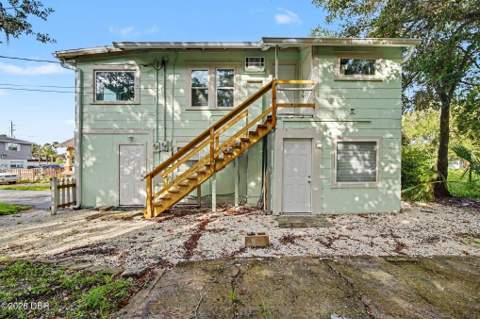 224 Kingston Avenue, Daytona Beach FL - photo 7 of 37