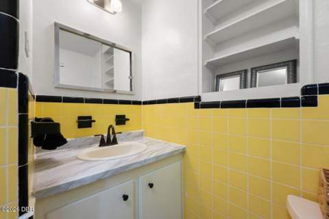 199 Daymora Parkway, Holly Hill FL - photo 16 of 25
