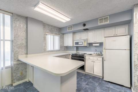 1575 Ocean Shore Boulevard #504, Ormond Beach FL - photo 19 of 40