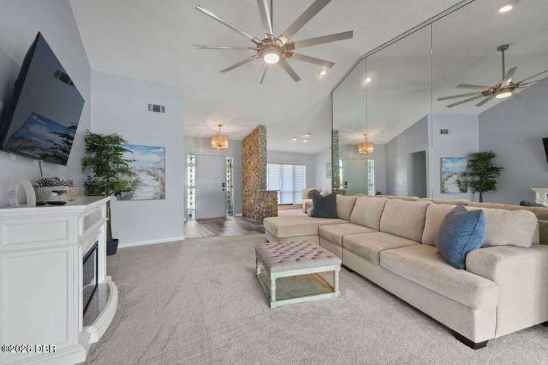 3 bedroom Single Family Residence at 7 Folcroft Lane, Palm Coast, Palm Coast — photo 5
