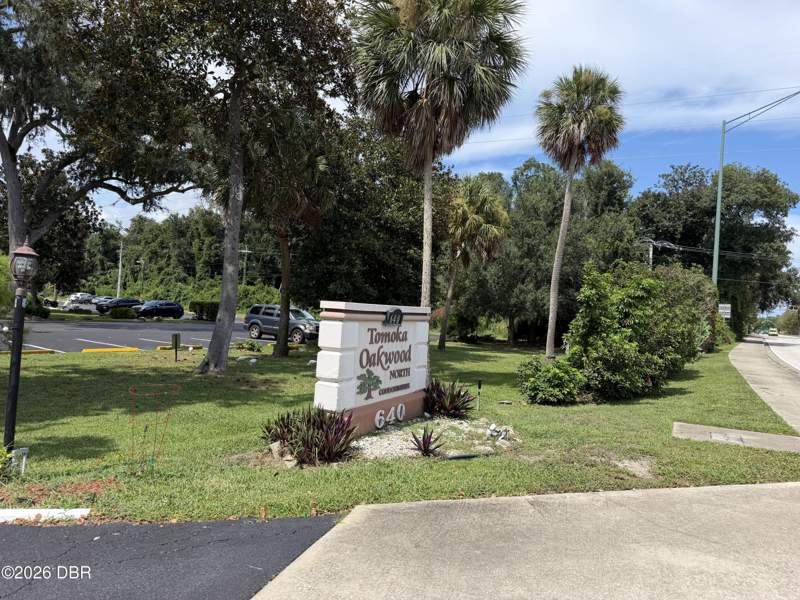 1 bedroom Condominium at 640 N Nova Road #113, Tomoka Oaks Condo North, Ormond Beach — photo 2
