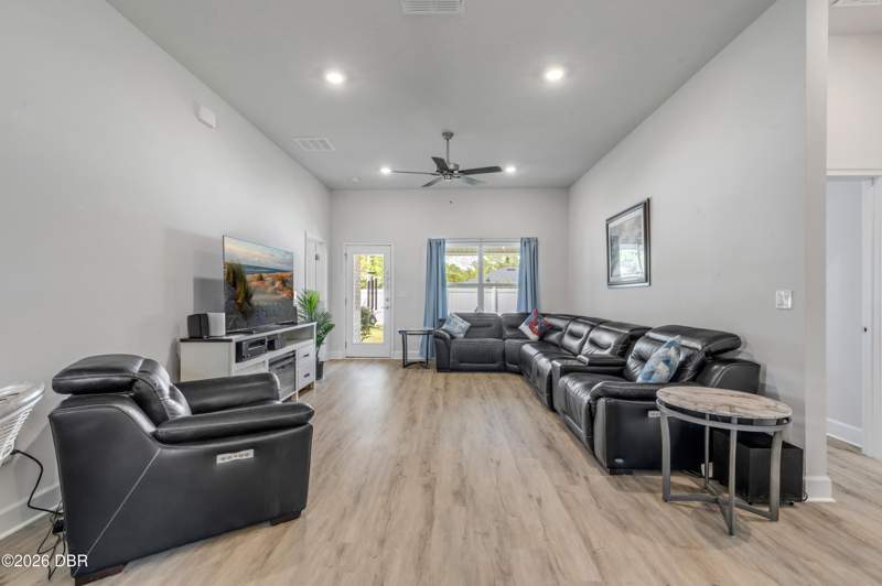 3 bedroom Single Family Residence at 38 Sederholm Path, Seminole Woods, Palm Coast — photo 3