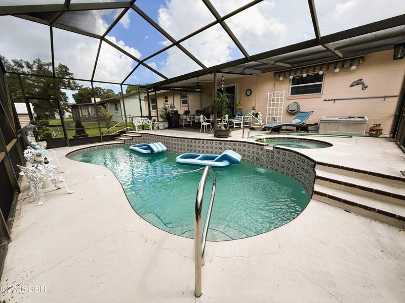 3 bedroom Single Family Residence at 1074 Chelsea Way, Kingswood, Port Orange — photo 2