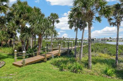 31 S Riverwalk Drive, Palm Coast FL - photo 9 of 78