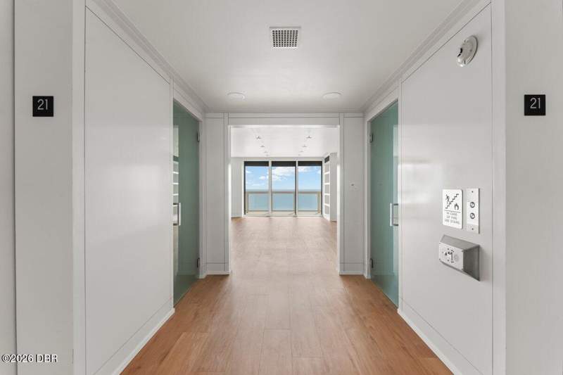 4 bedroom Condominium at 3000 N Atlantic Avenue #21, Aliki Tower Condo, Daytona Beach — photo 4