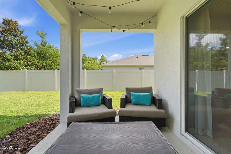 4 bedroom Single Family Residence at 135 Point Pleasant Road, DeLand, DeLand — photo 2