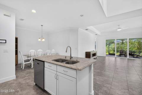 215 Gypsy Palace Lane, Daytona Beach FL - photo 14 of 60