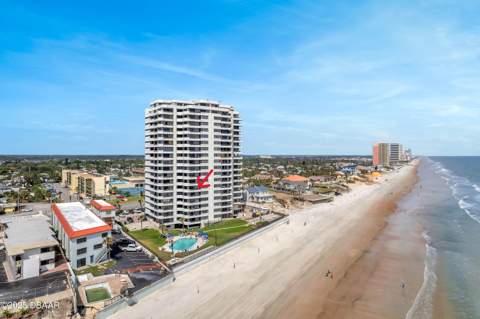 1420 N Atlantic Avenue #603, Daytona Beach FL - photo 6 of 31