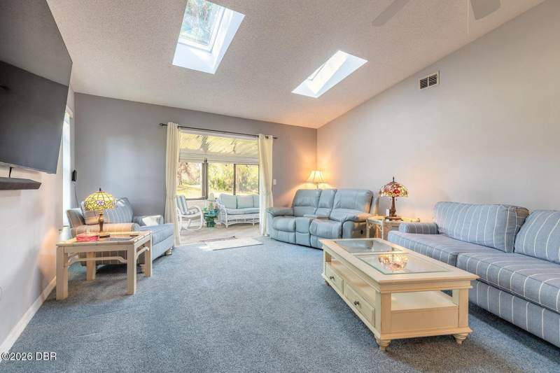 3 bedroom Condominium at 156 Bob White Court, Pelican Bay, Daytona Beach — photo 4