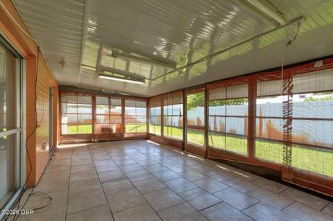 1653 Lawrence Circle, Daytona Beach FL - photo 10 of 10