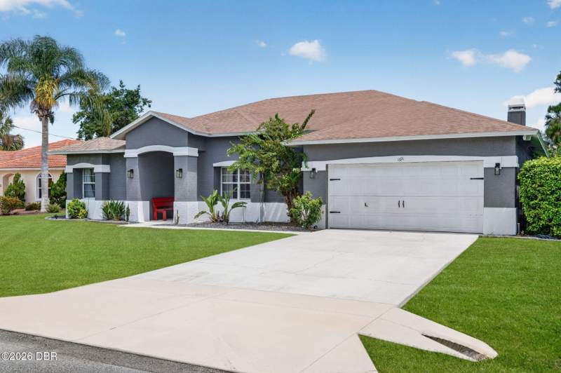 4 bedroom Single Family Residence at 16 Cherrytree Court, Palm Coast, Palm Coast — photo 3