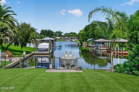 16 Cherrytree Court, Palm Coast FL - photo 7 of 72
