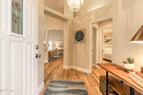 682 Middlebury Loop, New Smyrna Beach FL - photo 6 of 44