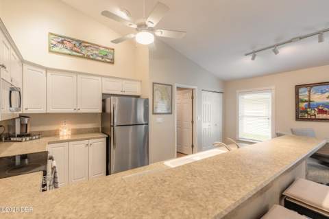682 Middlebury Loop, New Smyrna Beach FL - photo 14 of 44