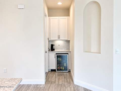 225 Venetian Palms Boulevard, New Smyrna Beach FL - photo 10 of 38