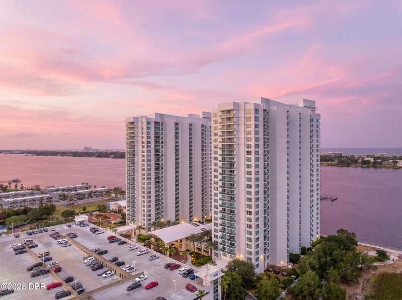 2 bedroom Condominium at 241 Riverside Drive #1006, Marina Grande On The Halifax, Holly Hill — photo 1