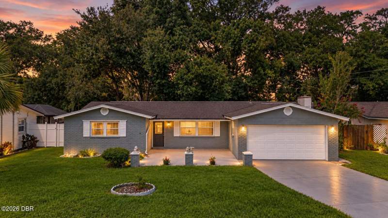 4 bedroom Single Family Residence at 2512 Florida Boulevard, Beulah Manor, South Daytona — photo 2