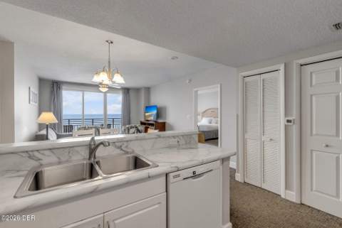 350 N Atlantic Avenue #2126, Daytona Beach FL - photo 14 of 101