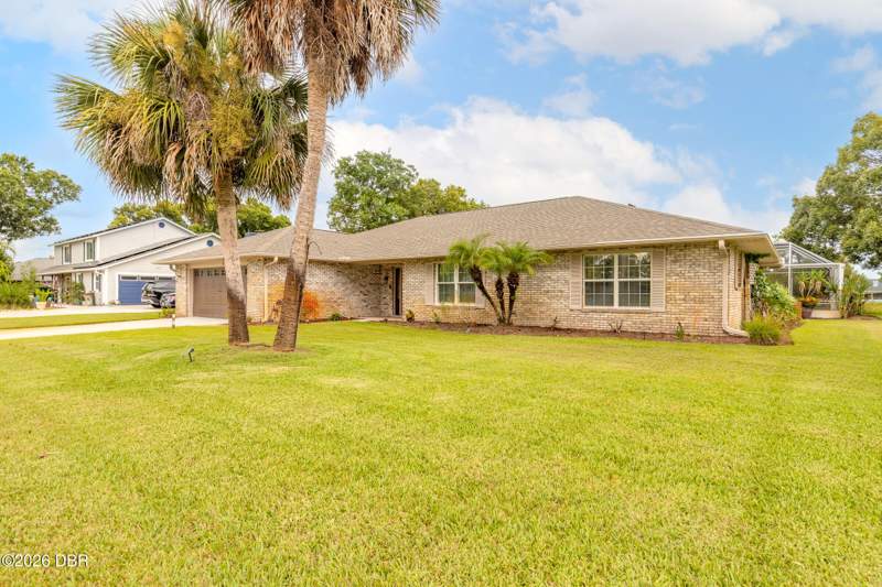 3 bedroom Single Family Residence at 754 Pelican Bay Drive, Pelican Bay, Daytona Beach — photo 3