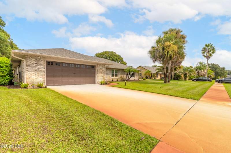 3 bedroom Single Family Residence at 754 Pelican Bay Drive, Pelican Bay, Daytona Beach — photo 4