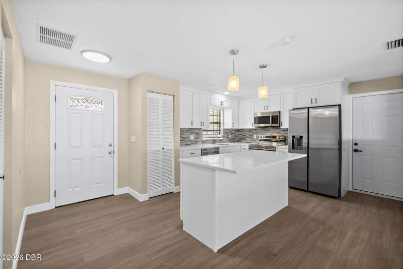 3 bedroom Single Family Residence at 977 Whiporwill Drive, Hamlet, Port Orange — photo 4