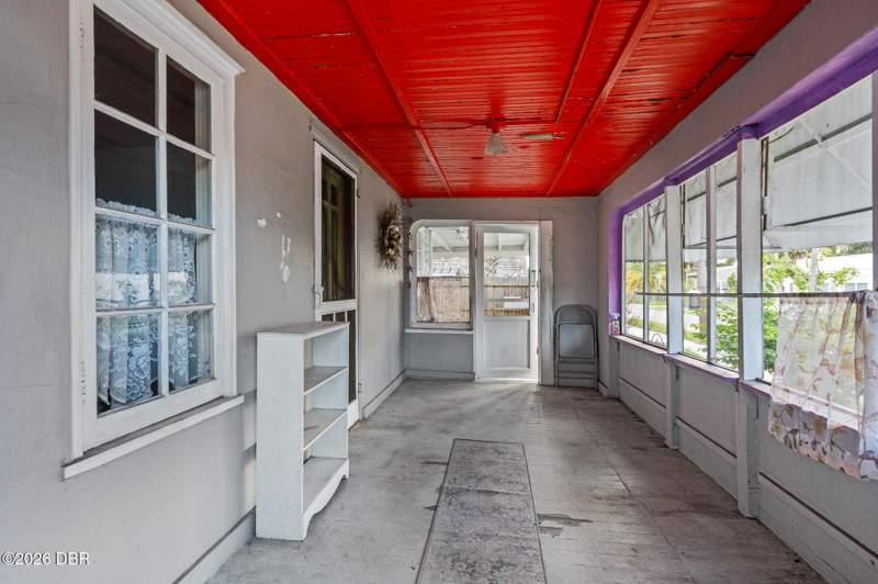 2 bedroom Single Family Residence at 321 Cottrill Street, Not In Subdivision, Daytona Beach — photo 5