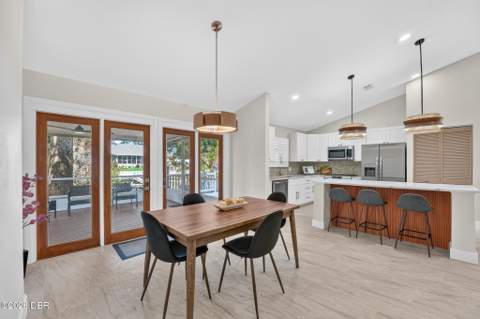 736 Pine Shores Circle, New Smyrna Beach FL - photo 15 of 39
