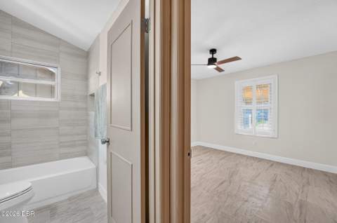 736 Pine Shores Circle, New Smyrna Beach FL - photo 18 of 39