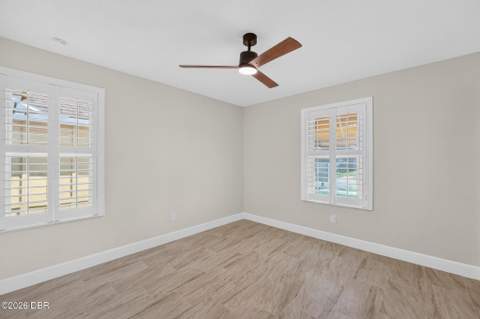 736 Pine Shores Circle, New Smyrna Beach FL - photo 19 of 39