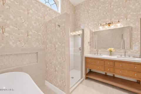 736 Pine Shores Circle, New Smyrna Beach FL - photo 20 of 39