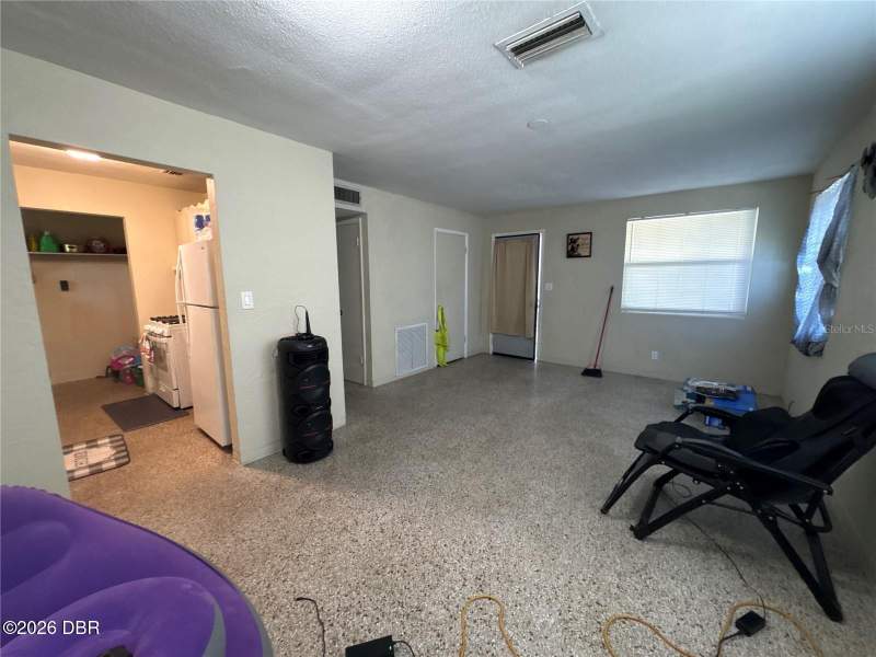 2 bedroom Single Family Residence at 532 S Caroline Street, Not In Subdivision, Daytona Beach — photo 5