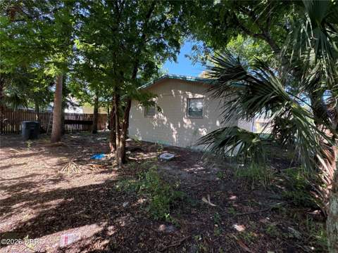 532 S Caroline Street, Daytona Beach FL - photo 8 of 11
