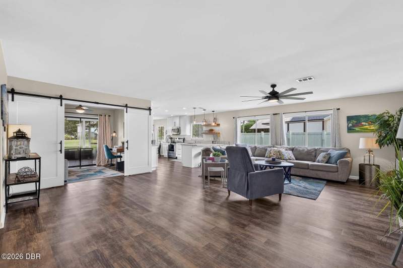 3 bedroom Single Family Residence at 50 Westfield Lane, Deerwood Rep Blk 20 Pine Lakes Golf Course, Palm Coast — photo 4