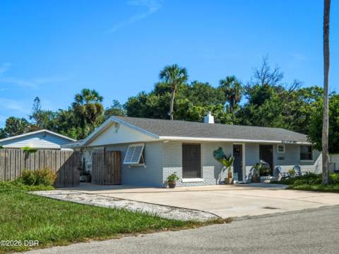 125 Dixwood Avenue, Edgewater FL - photo 10 of 57