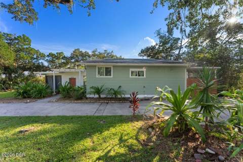 5528 W Bayshore Drive, Port Orange FL - photo 8 of 49