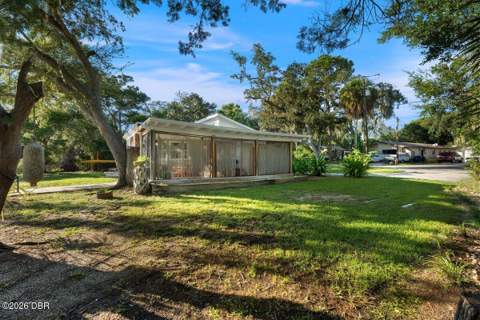 5528 W Bayshore Drive, Port Orange FL - photo 12 of 49