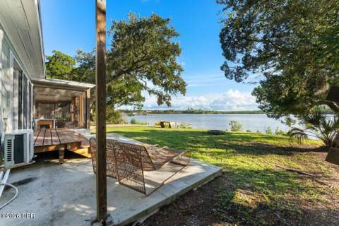 5528 W Bayshore Drive, Port Orange FL - photo 9 of 49